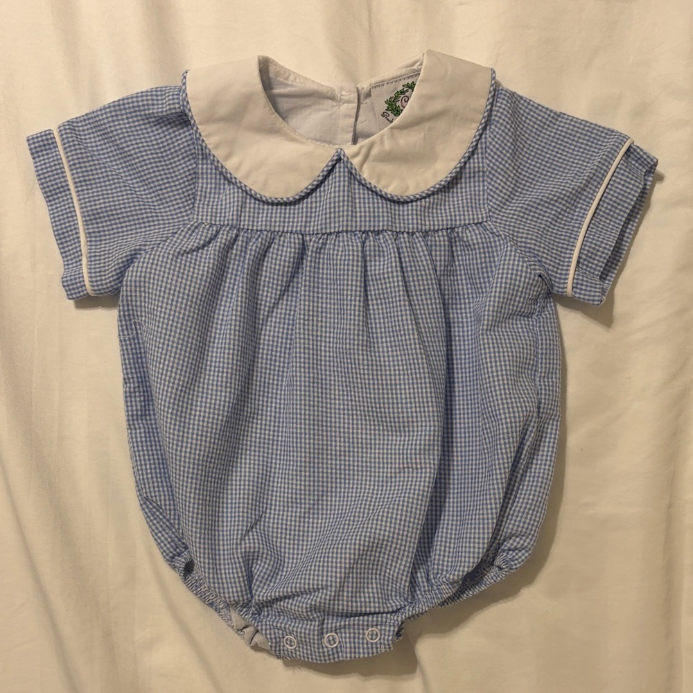 Smocked Threads by Cecil and Lou bubble